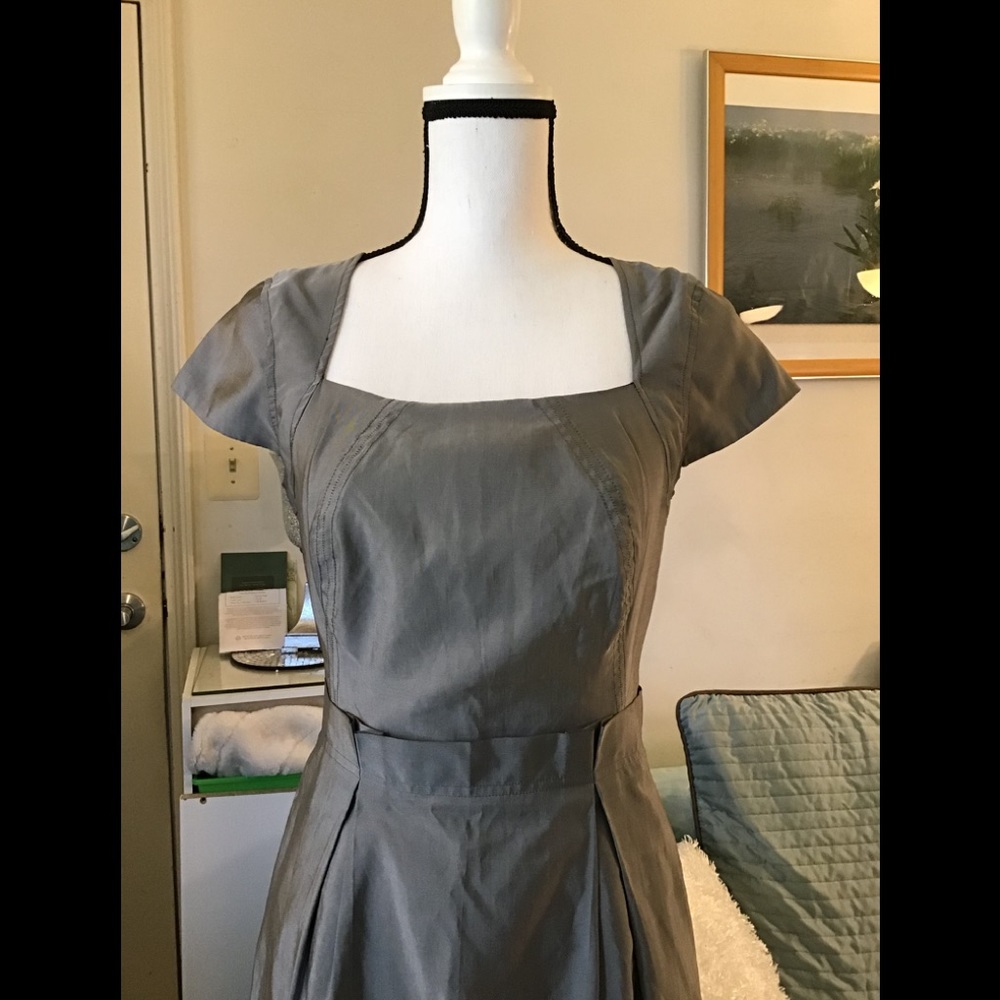 Walter grey elegant dress. Size 4